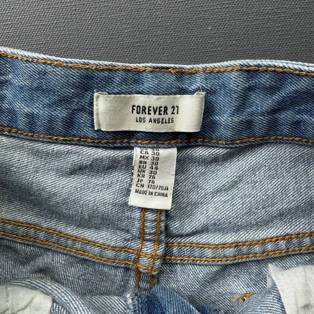 Forever 21 Denim Shorts Women's 30 Blue Distressed Frayed Cutoff Festival Y2K - Picture 2 of 6